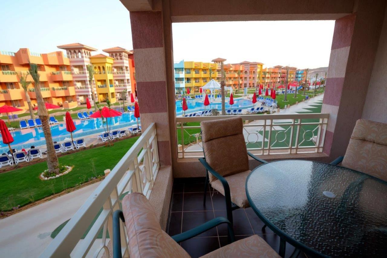 Porto South Beach By Amer Group - Families Only Ain Sukhna Dış mekan fotoğraf